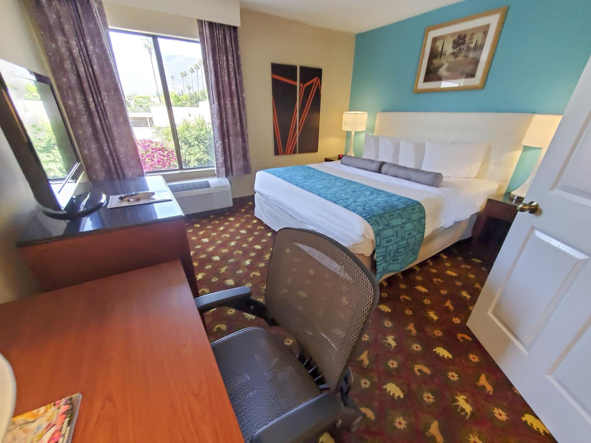 Howard Johnson By Wyndham Pasadena Exteriér fotografie