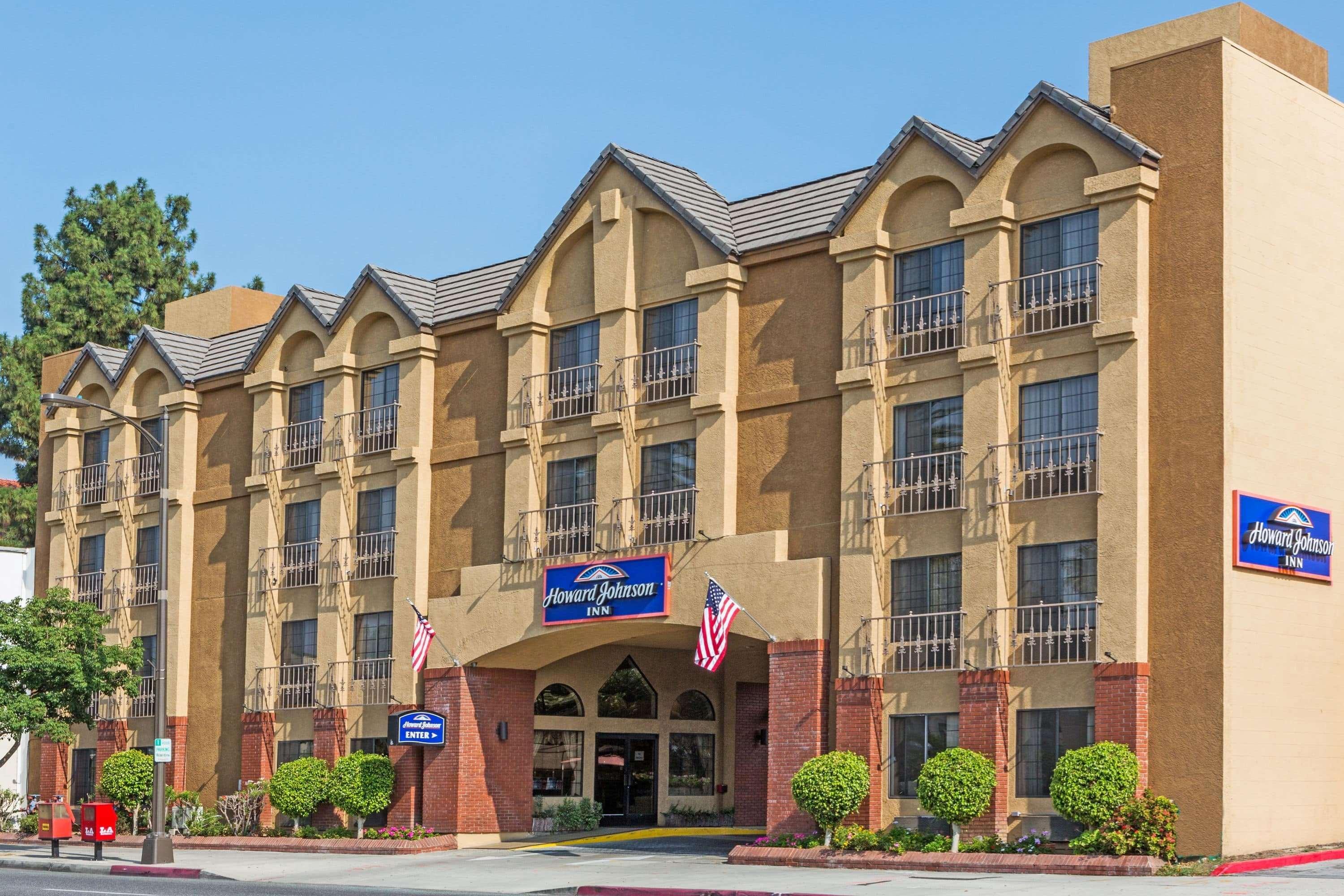 Howard Johnson By Wyndham Pasadena Exteriér fotografie